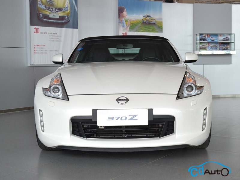 2013款 日产(进口)370Z 外观