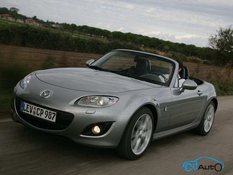 2009款马自达MX-5 外观