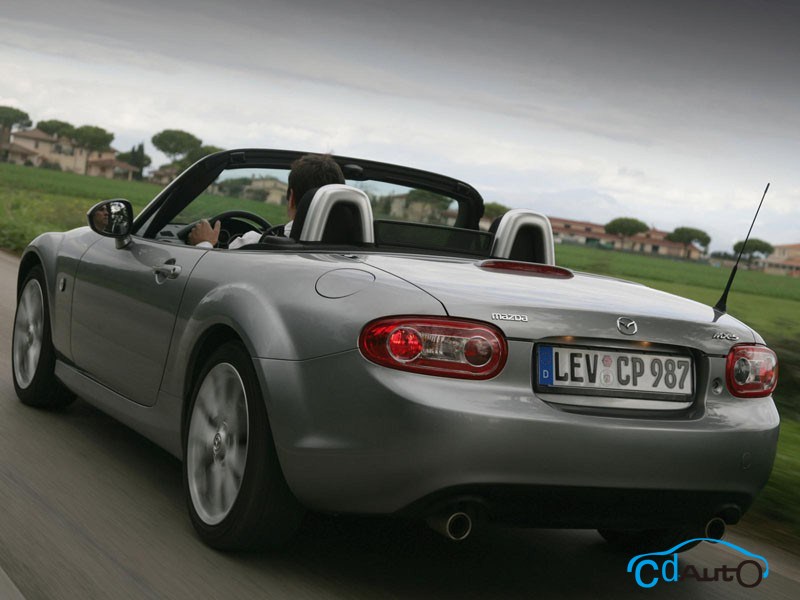 2009款马自达MX-5 外观