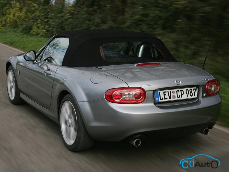 2009款马自达MX-5 外观