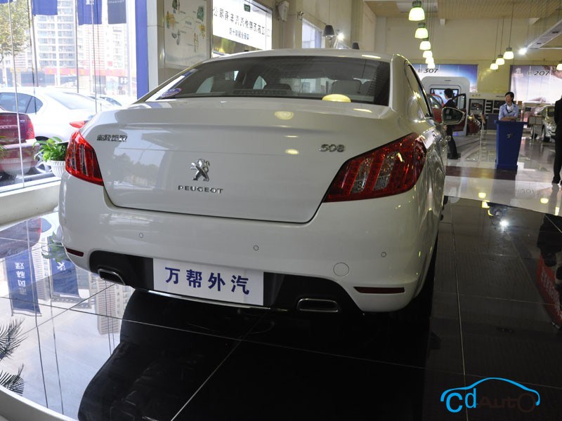 2011款标致508 外观