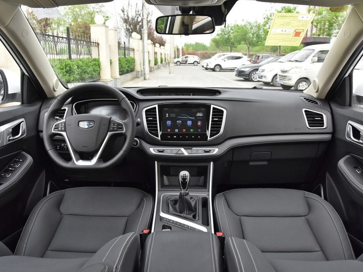 吉利汽车 远景SUV 2018款 1.8L 手动4G互联尊贵型