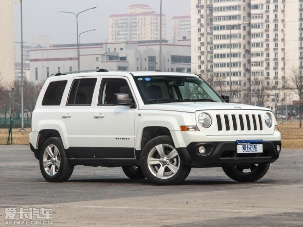 Jeep2014款自由客