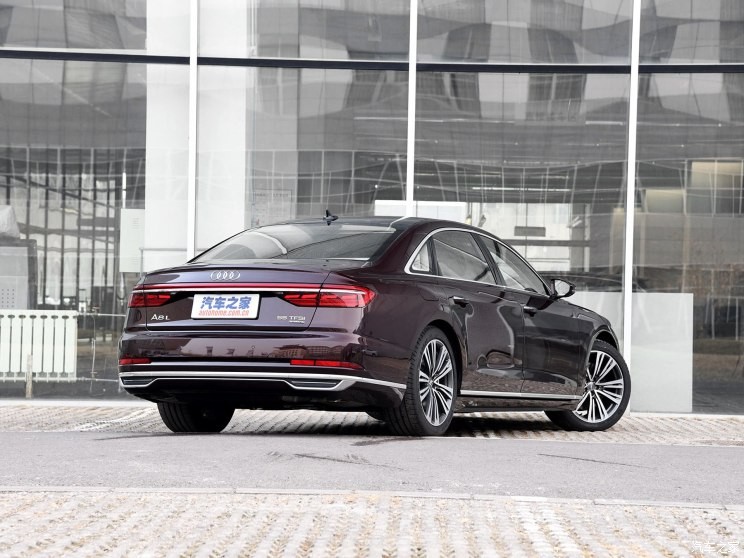 奥迪(进口) 奥迪A8 2018款 A8L 55 TFSI quattro尊贵型