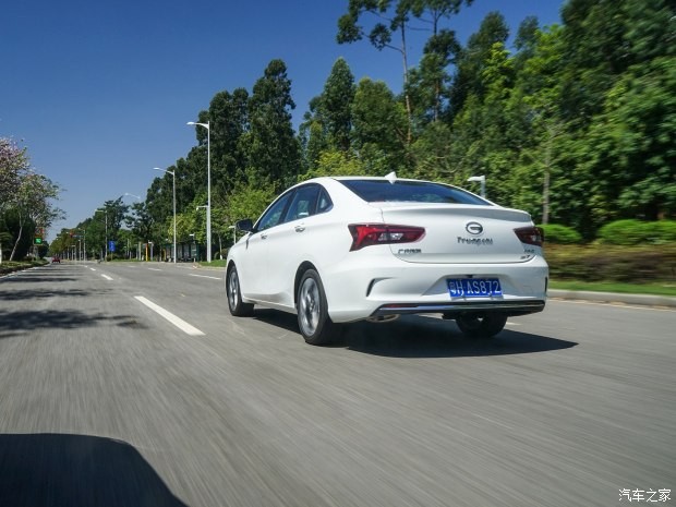 广汽乘用车 传祺GA4 2018款 200T 自动尊贵版