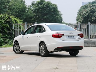 奇瑞汽车2016款艾瑞泽7