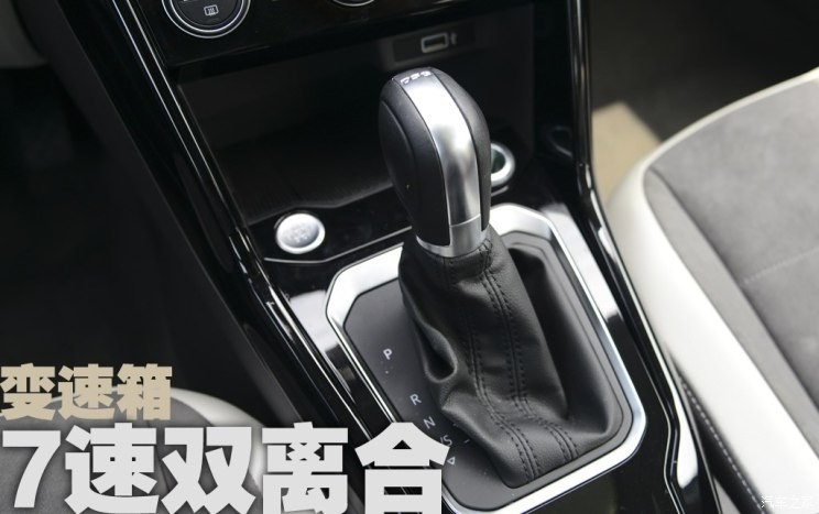 一汽-大众 T-ROC探歌 2018款 280TSI DSG两驱豪华型