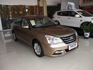 东风乘用车 东风风神A60 2014款 1.6L 手动智驱精英型