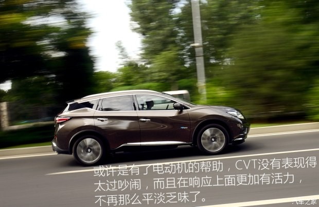 东风日产 楼兰 2015款 2.5T S/C HEV XV 四驱混动旗舰版