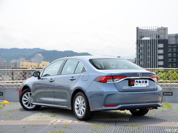 丰田(进口) 卡罗拉(进口) 2019款 Altis Hybrid