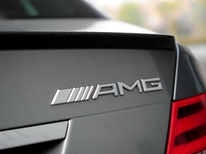 奔驰-AMG 奔驰C级AMG 2012款 C 63 AMG 高性能版