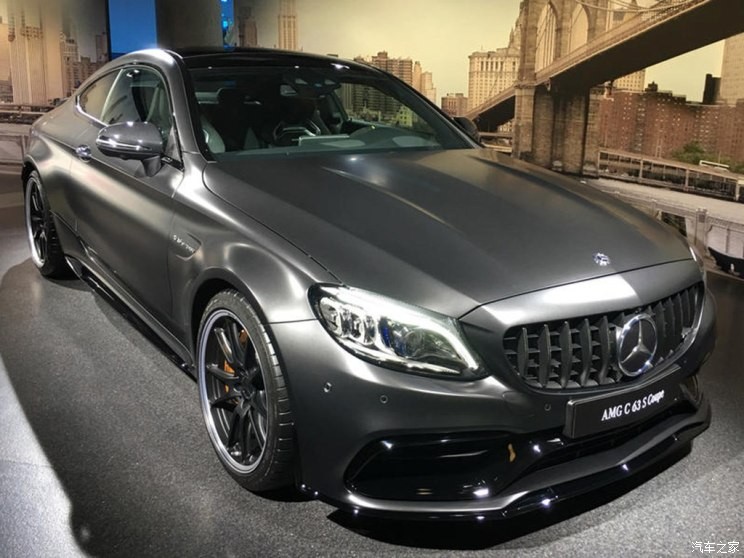 梅赛德斯-AMG 奔驰C级AMG 2019款 AMG C 63 S Coupe