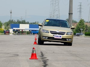 上海大众斯柯达 明锐 2015款 1.6L 自动逸俊版