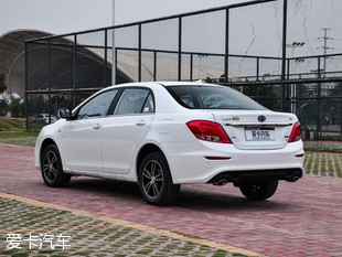 比亚迪汽车2015款速锐