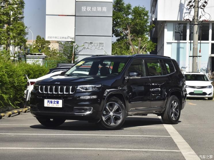 广汽菲克Jeep 指挥官PHEV 2020款 2.0T 混动进享版