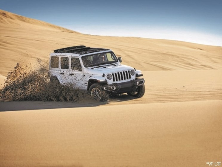 Jeep(进口) 牧马人 2019款 2.0T Sahara 四门电动敞篷版